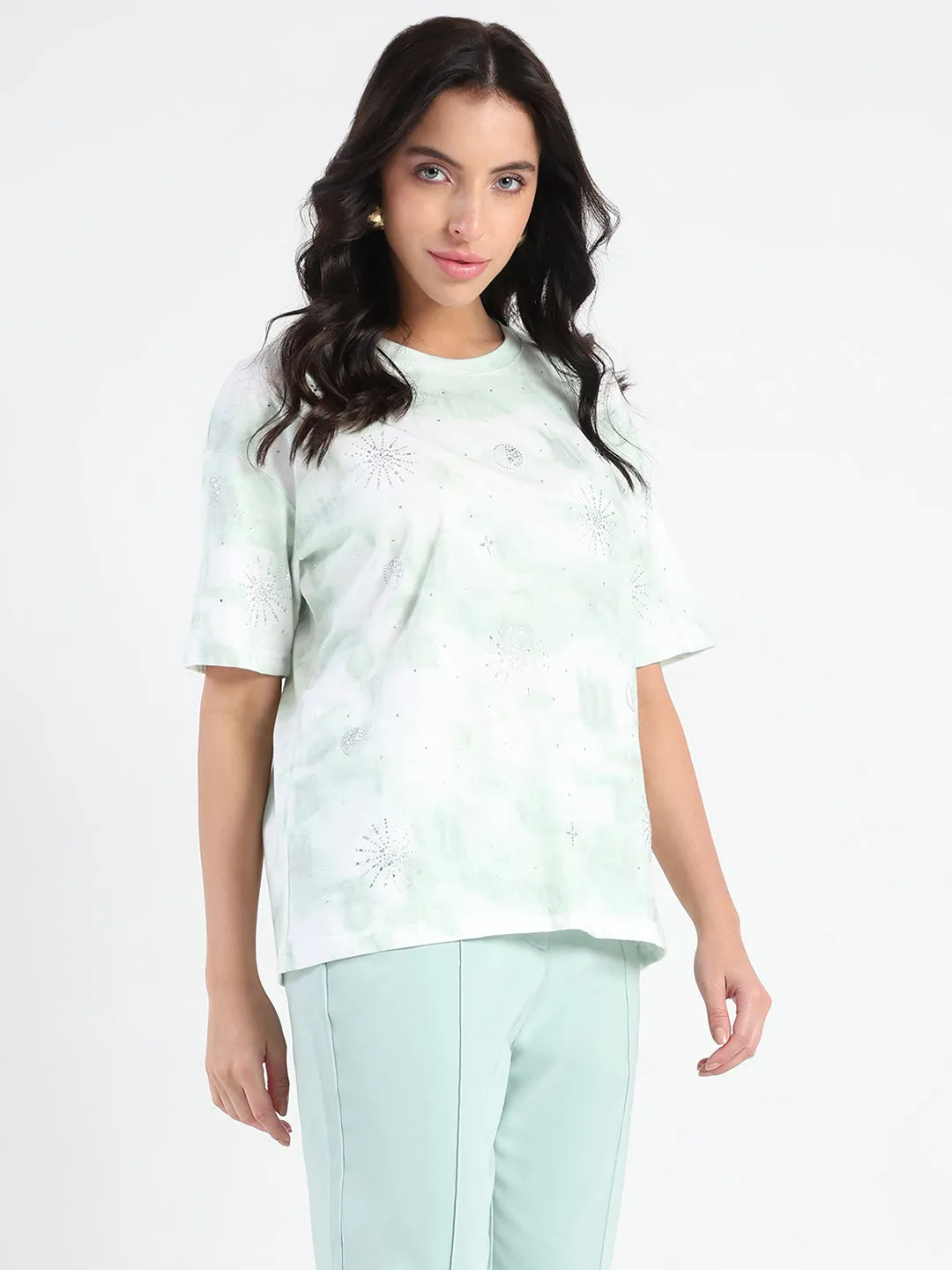 Madame Swarovksi Detailed Tie and Dye Sea Green T-shirt loose but not baggy