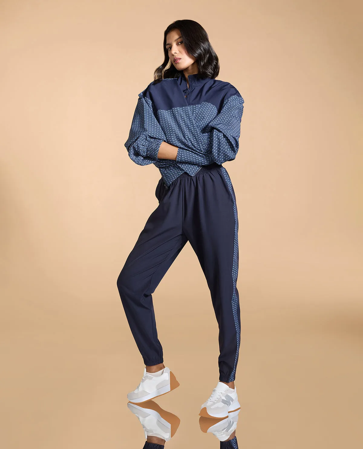 Sleek and Soft Printed Lightweight Tracks Navy