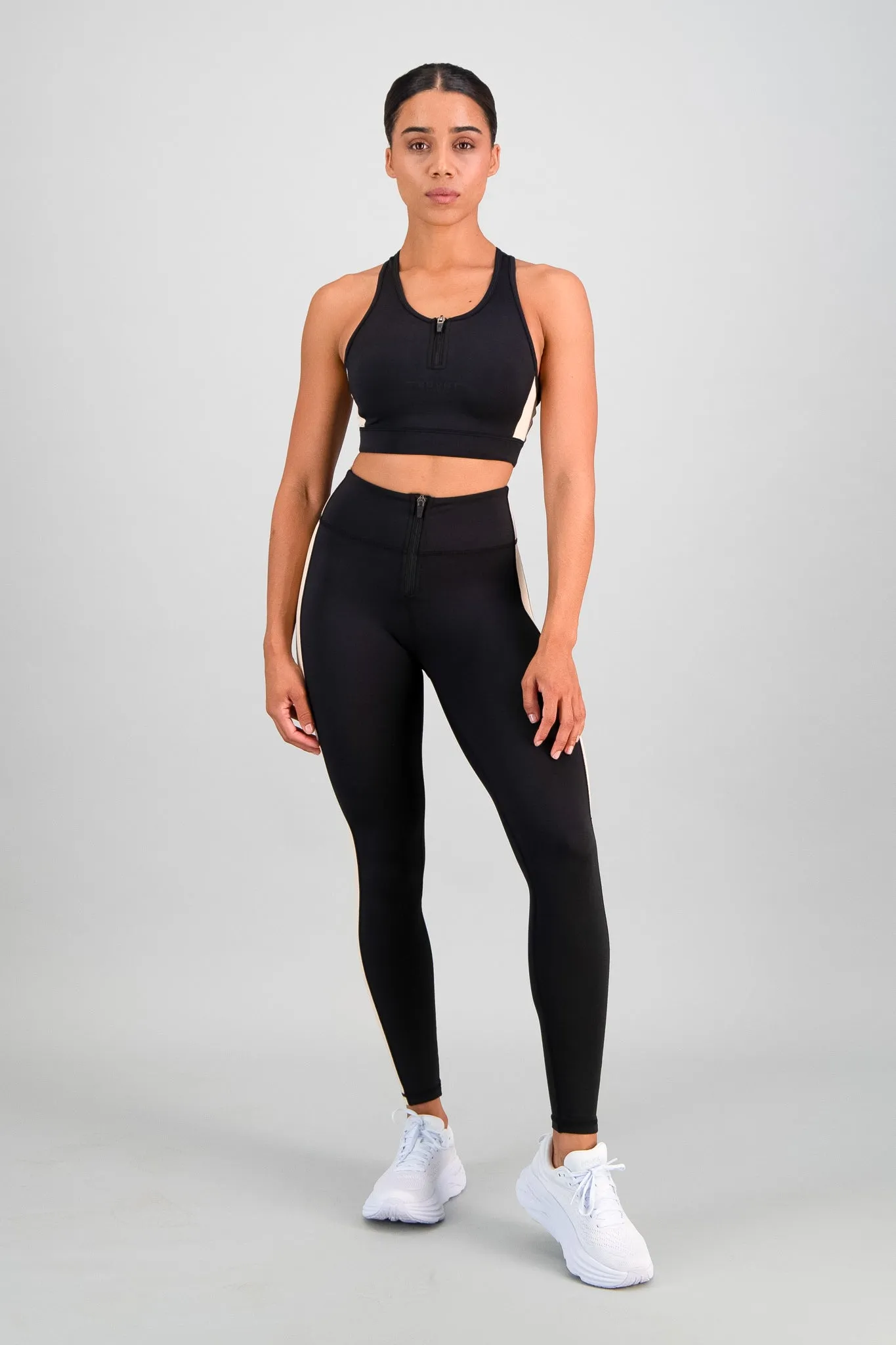 Mid Rise Chic Comfort Wear Motion Legging