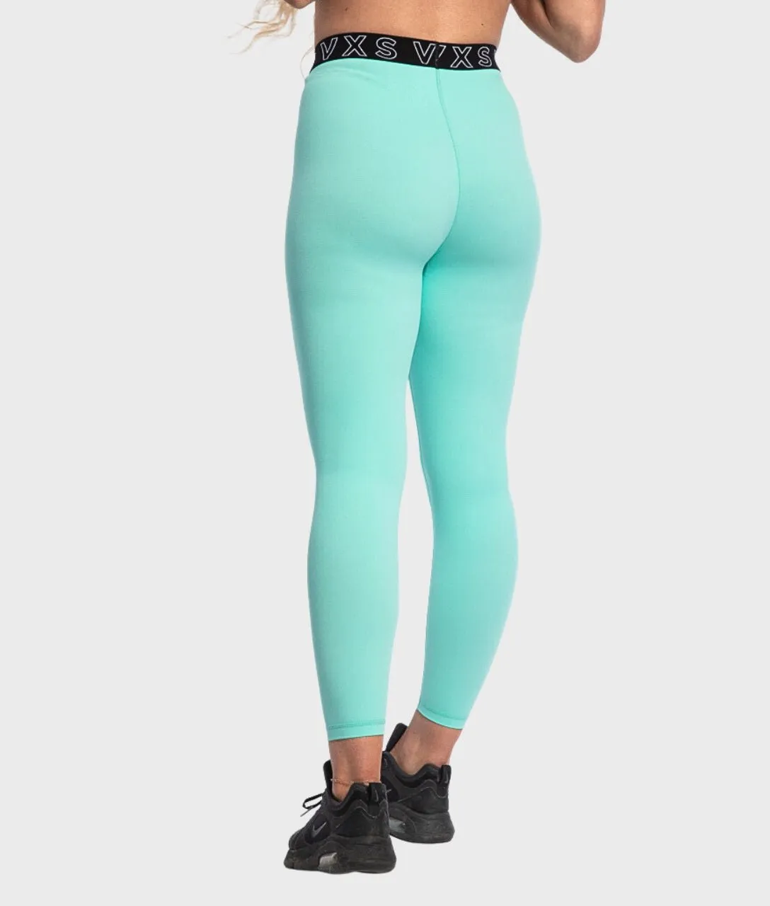 Clean Finish Training Leggings