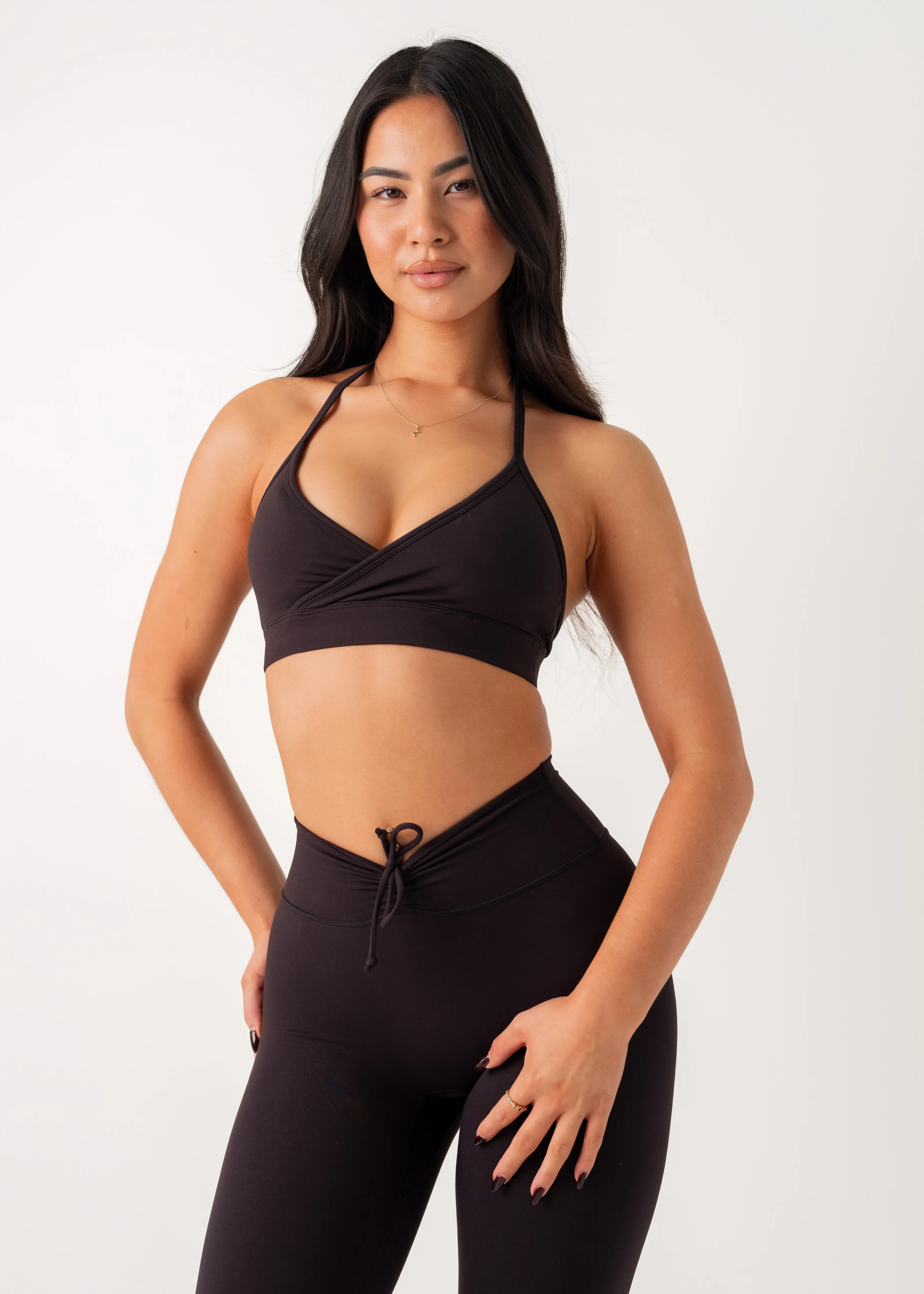 Endurance training Pilates POISE HALTER BRA - BLACK
