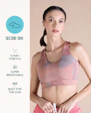 Warm-up Lightweight Structure Fashionable Strappy Sports Bra with Removable Pads