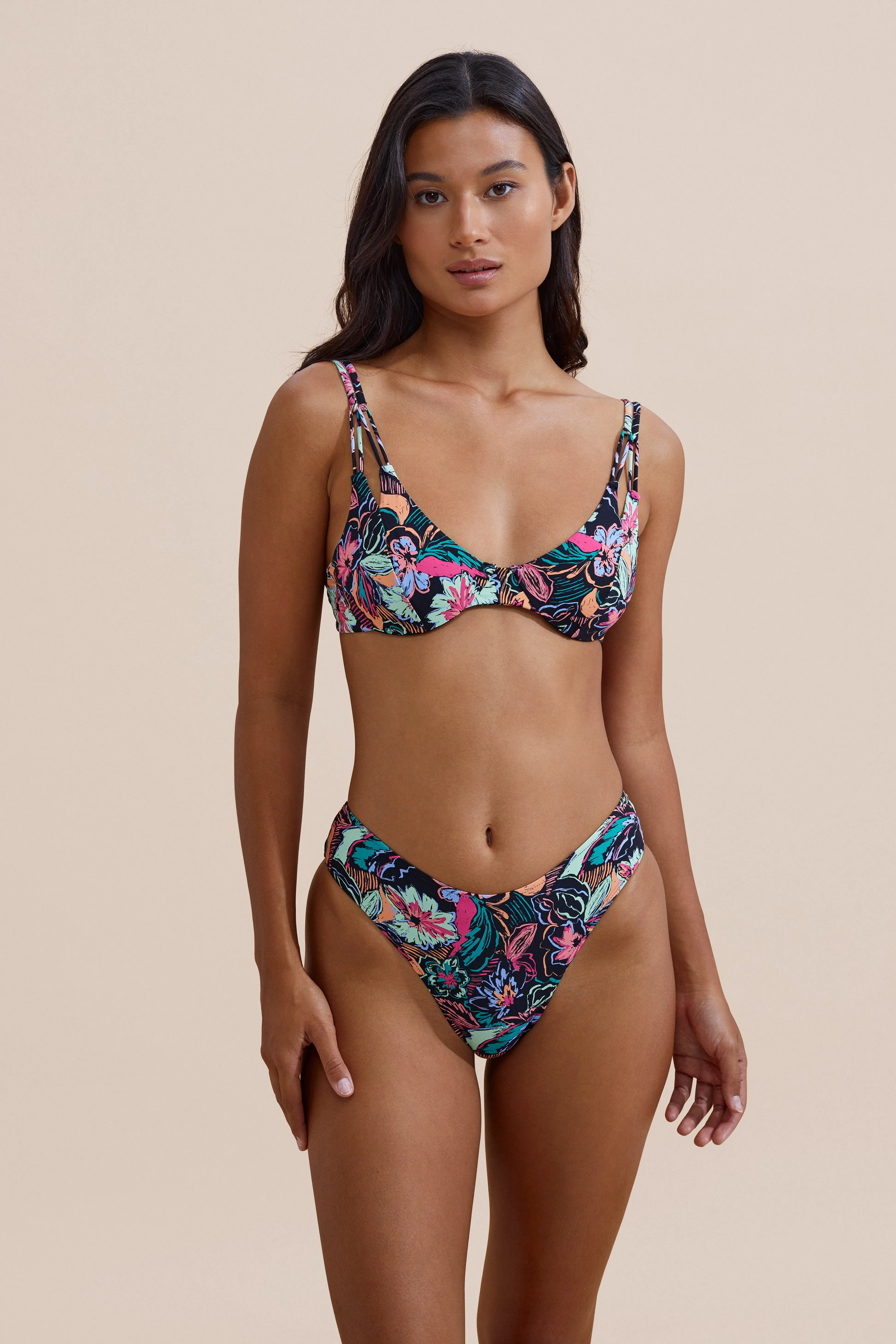 Zola Bikini Bottom - Tropical Sketch Quick Dry Elastic Band Odor Resistant Treatment
