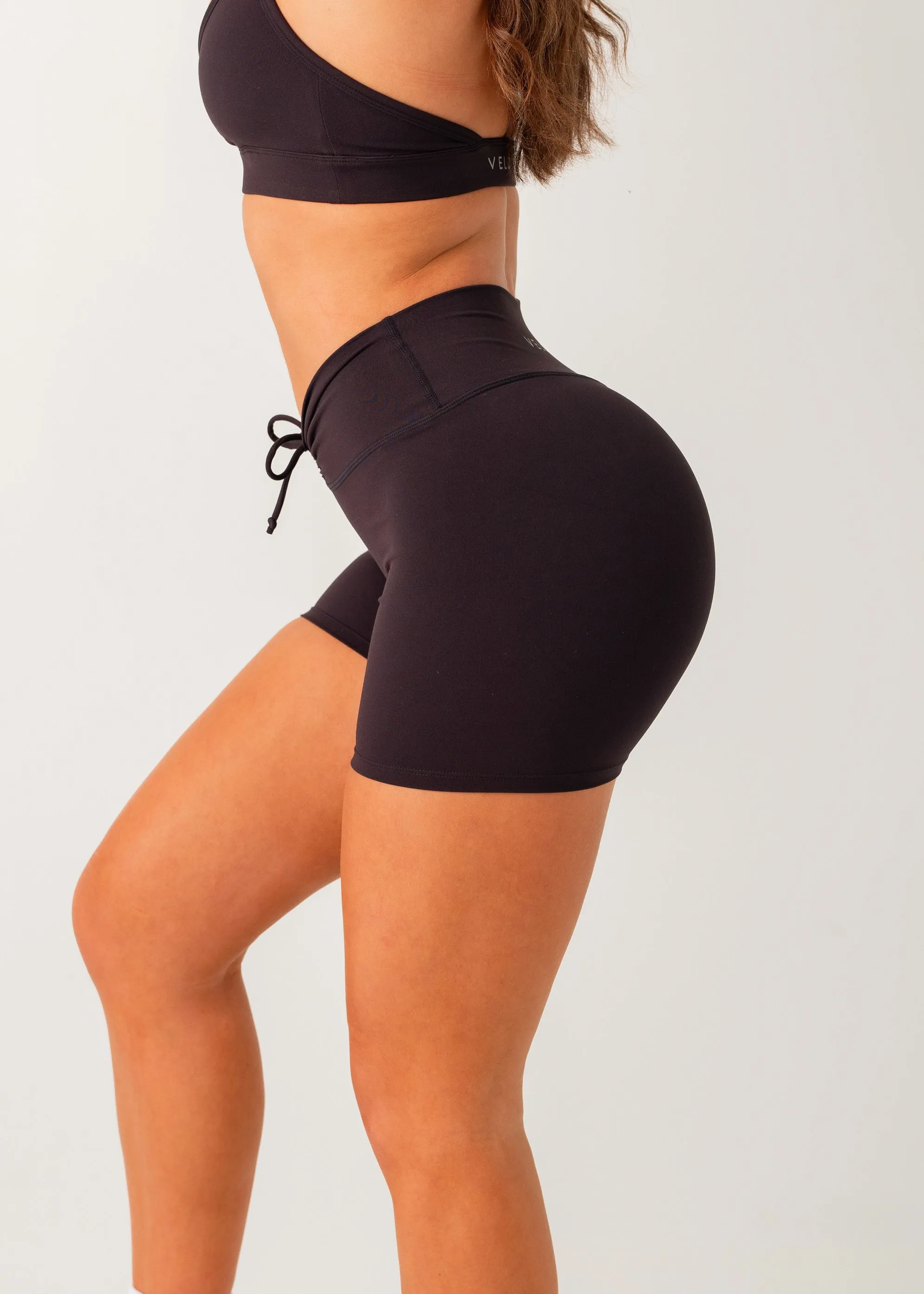 POISE TIE SHORTS - BLACK Temperature Regulating Material Patchwork Design