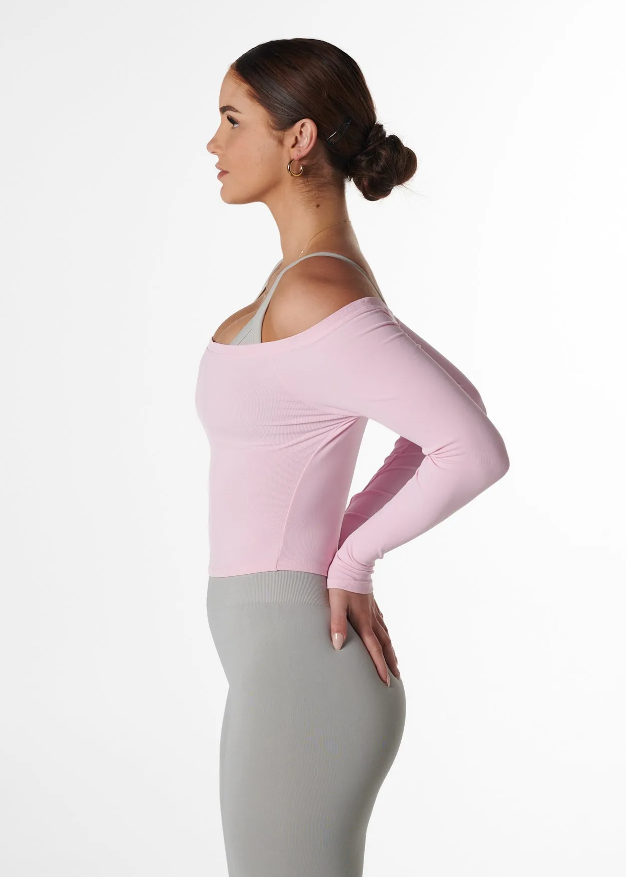 Soft Flow Mind Ease RIBBED OFF SHOULDER LONG SLEEVE - STRAWBERRY