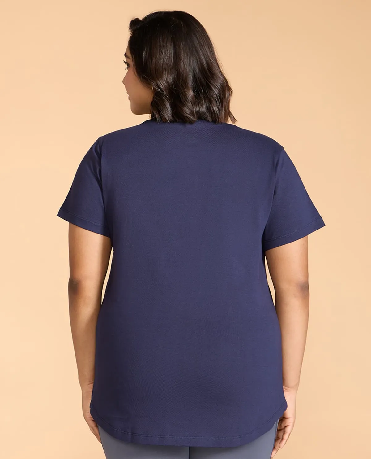 Simple Comfort Look Seasonal Comfort Women Solid Cotton Essential Hip Covering Top