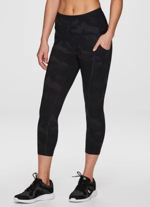Prime Ultimate Camo Capri Winter Sports Shape Retain