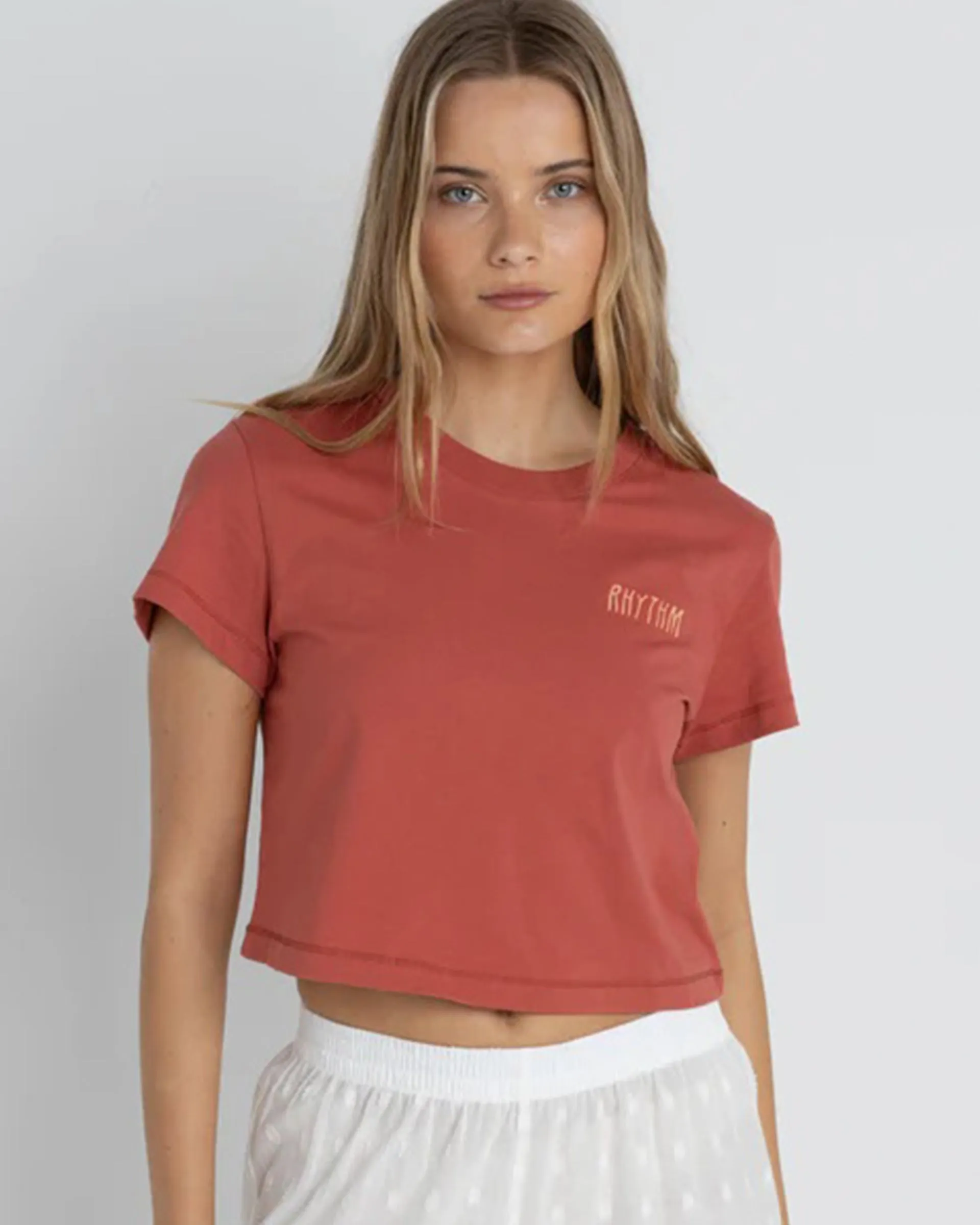 Street Trend Rhythm Crop Crew S/S T-Shirt - Red