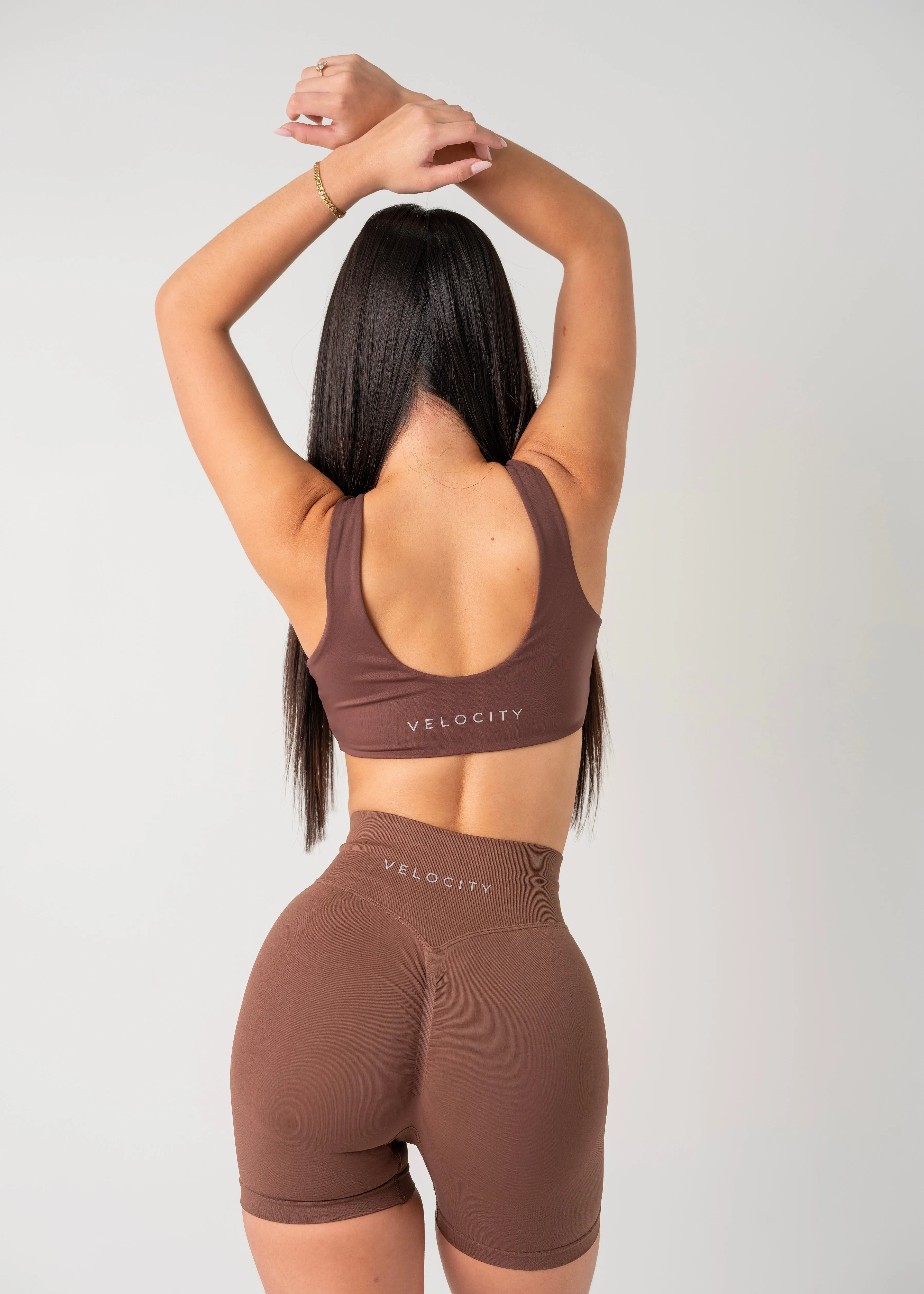 BALANCE BRA 2.0 - DEEP CHOCOLATE Geometric workout gear