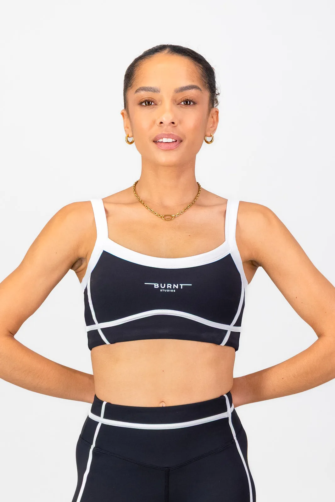 Baggy fit seams Elastic stitching seams Stella Sports Bra - Black