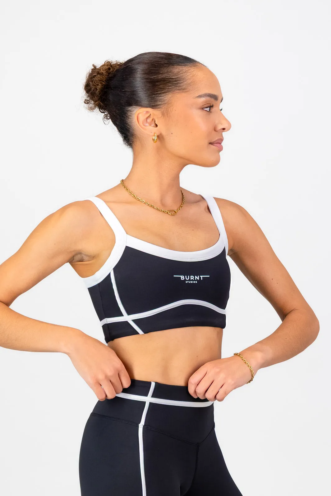 Stella Sports Bra - Black Fashionable Breathable Lining