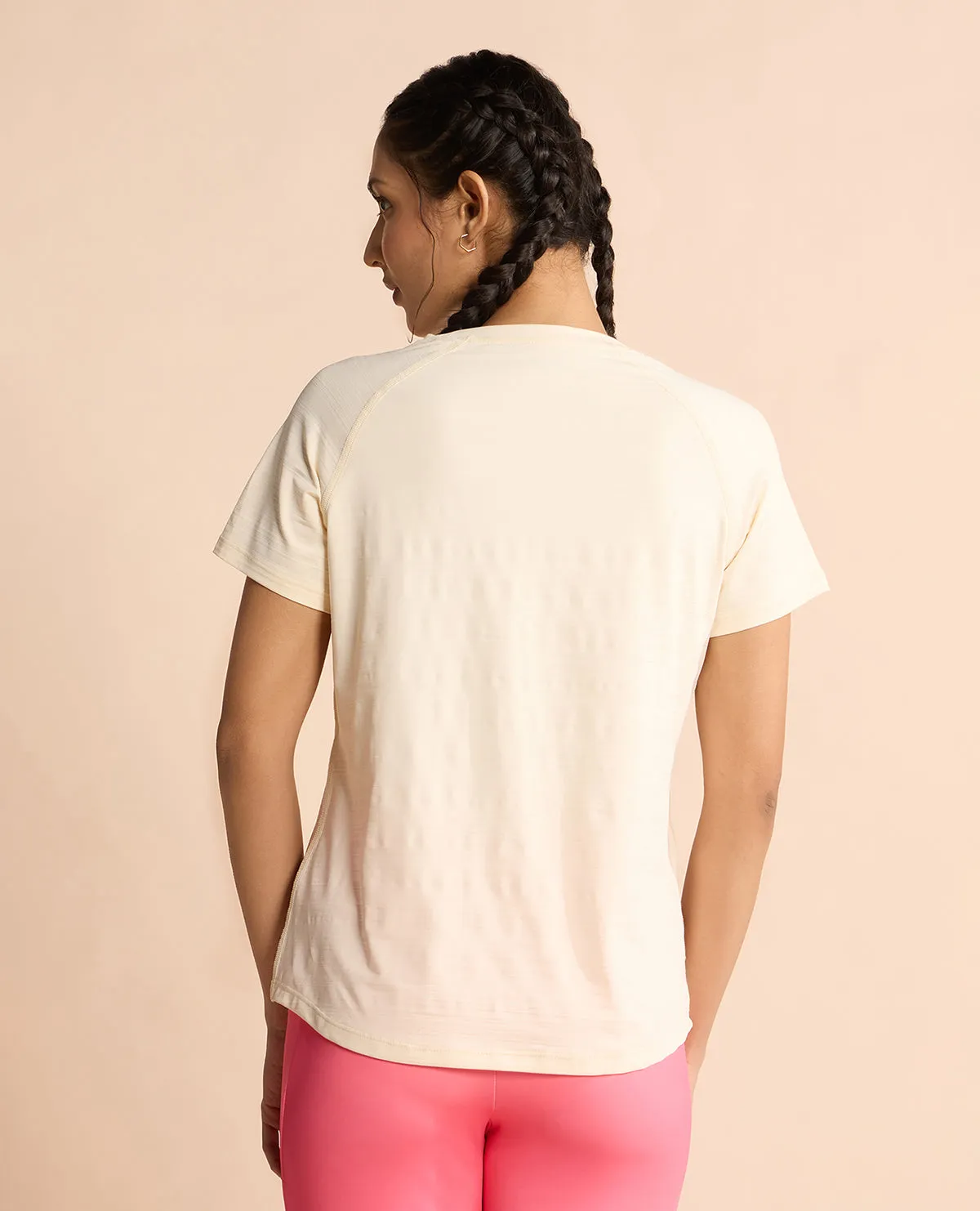 Ribbed collar Geometric precision Regular Fit Basic Half Sleeves Top Off White