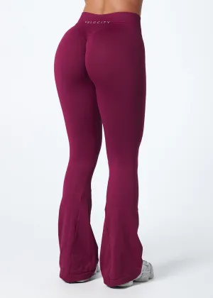 SIGNATURE SCRUNCH FLARES - BERRY Airport Travel Beginner Level