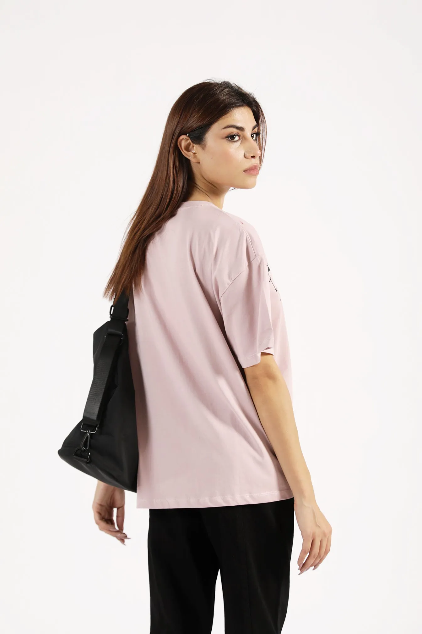 GRAPHIC OVERSIZED TEE Flexible Material MoistureWicking Technology