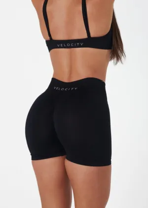 skiing outfit Moisture wicking SIGNATURE SCRUNCH SHORTS - LIQUORICE