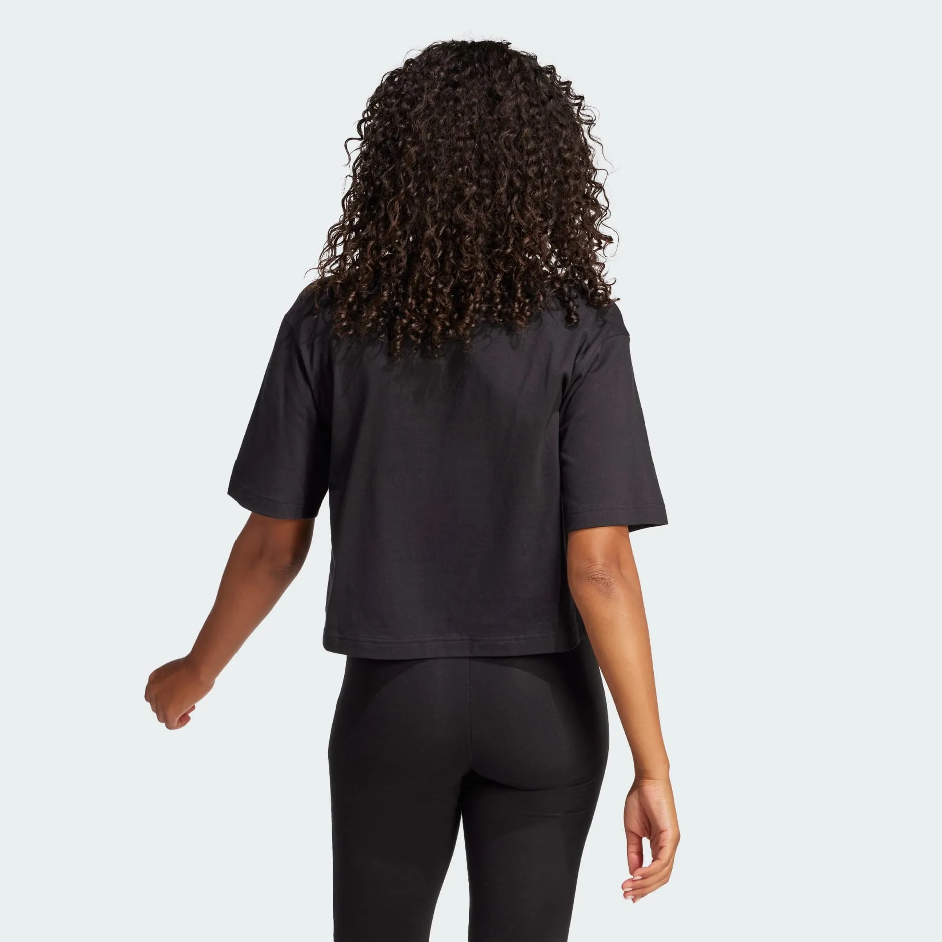 Adidas Women's Big Logo Crop Black Tee Sleek Design Sustainable Material Blend