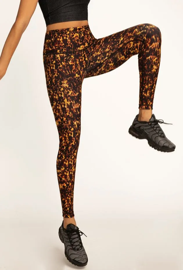 Wear It To Heart Tortoise Shell Reversible Legging Petite Size Ultra Light