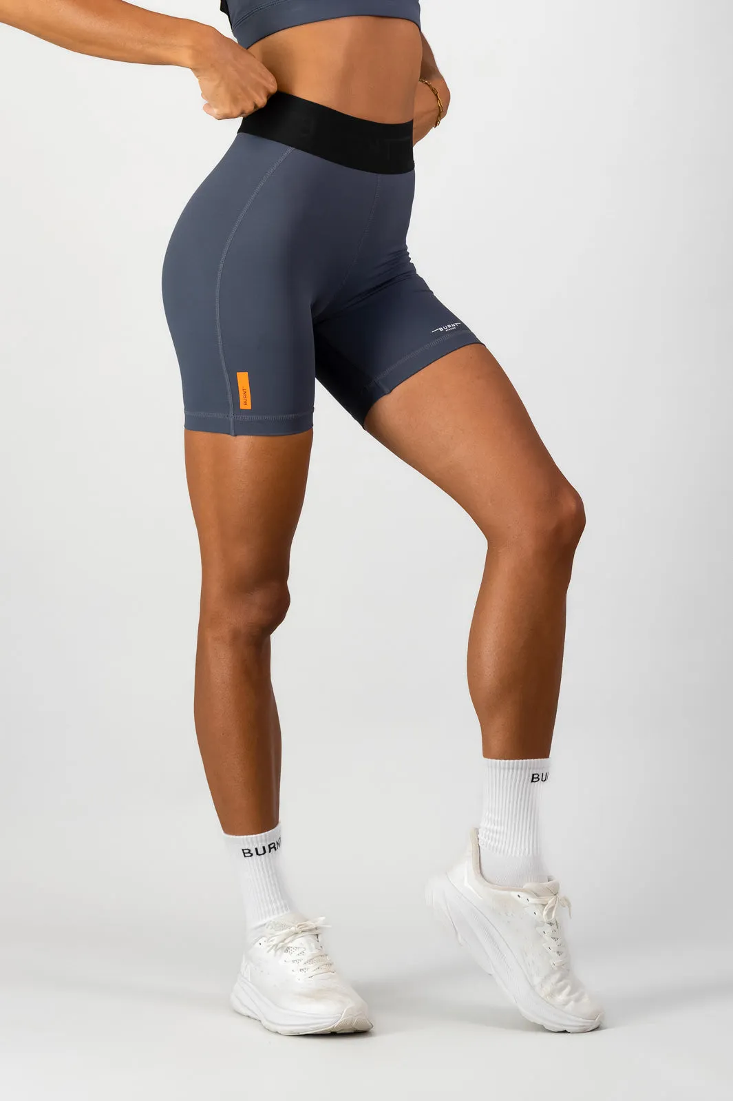 Dusk 6-Inch Short Cycling shorts