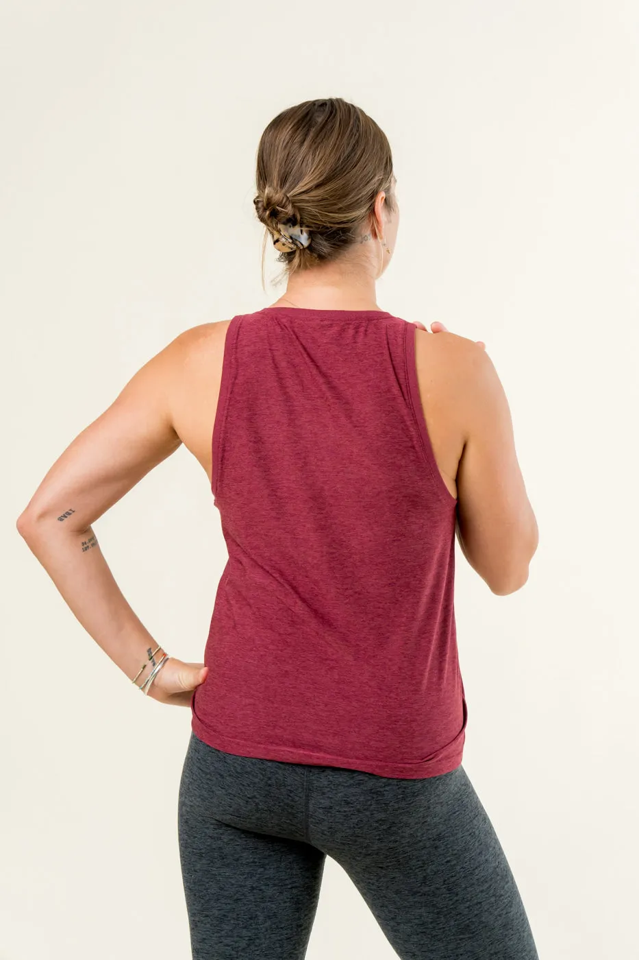 Saga Vibe Featherweight Rebalance Tank - Mulberry Red Heather