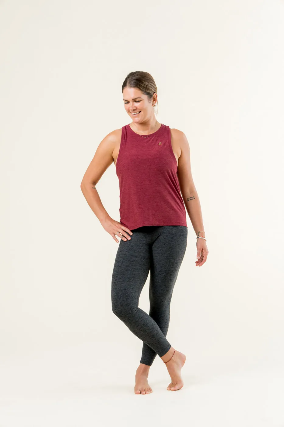 Functional Design AbrasionResistantThread Featherweight Rebalance Tank - Mulberry Red Heather