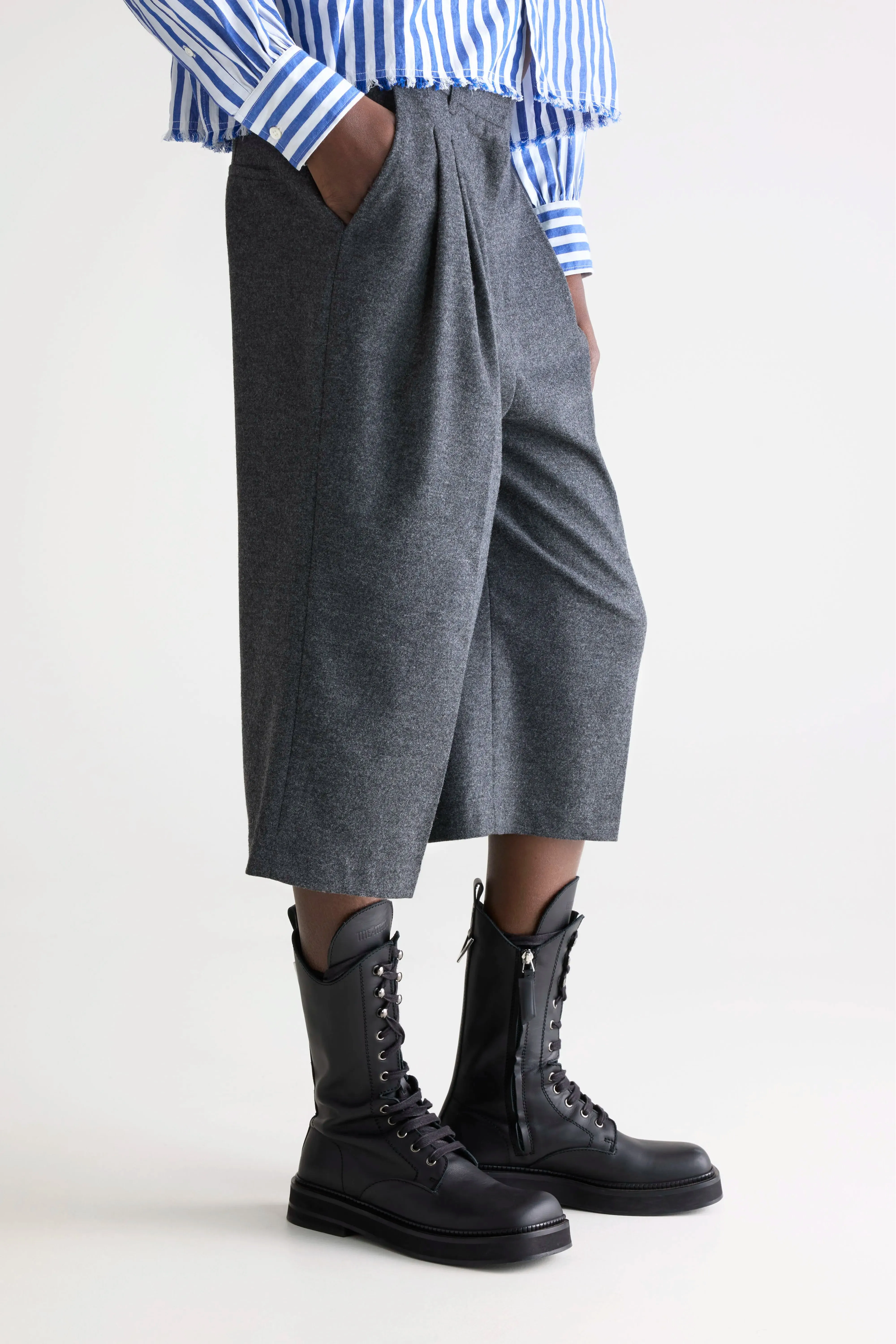 Diamond Soul Classic Wear Dom bermuda shorts (252 / W / ANTHRACITE)
