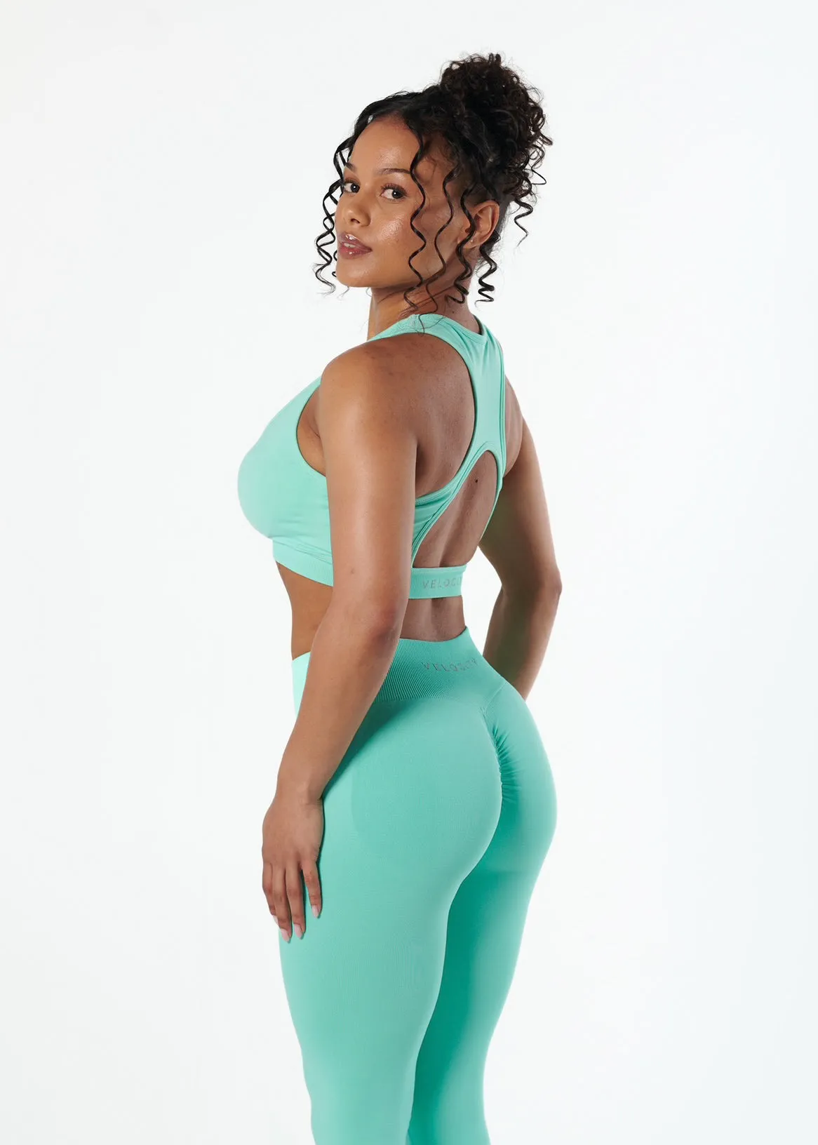 SIGNATURE SPORT BRA - CHOC MINT Tension Dispersion System