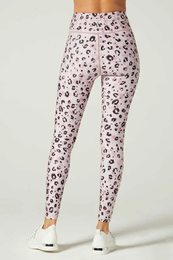 Wear It To Heart Zoe Back Pocket Legging - Cheetah Glow Functional Wear