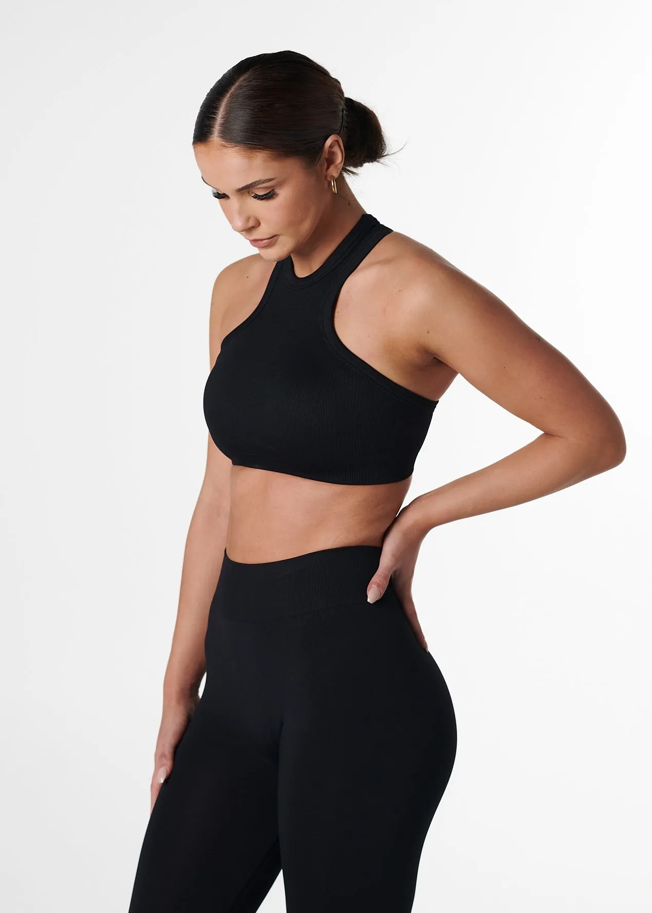 Soft Padding SILHOUETTE CROP - BLACK
