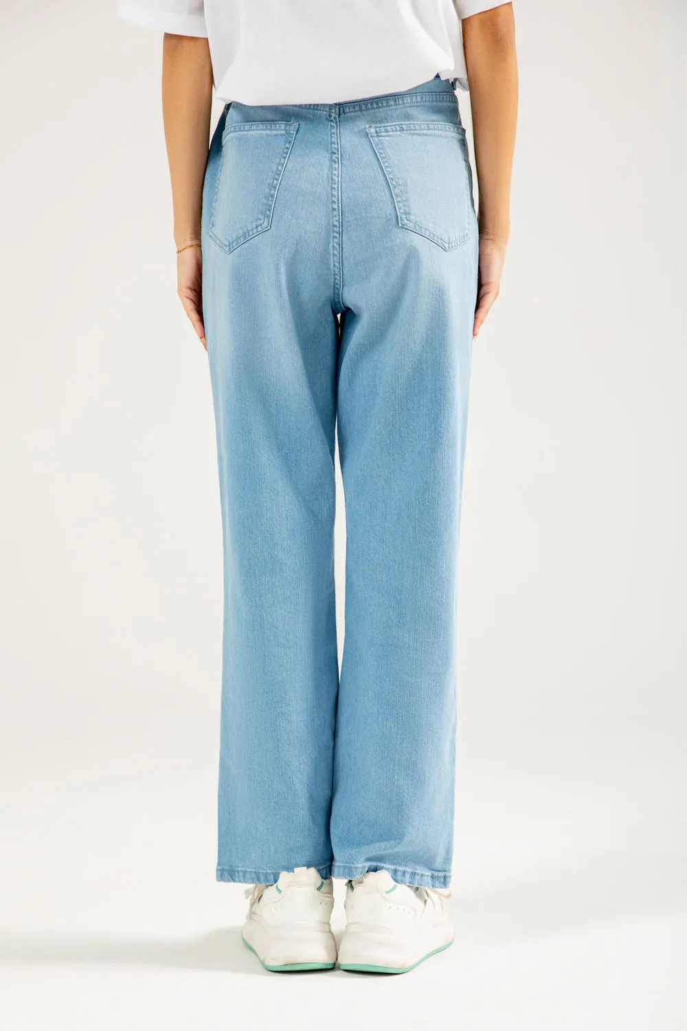 STRAIGHT FIT DENIM Low Maintenance StaticDissipativeFabric
