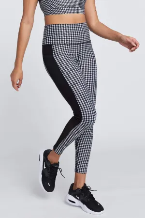 Wear It To Heart Nala Legging - Black/White Houndstooth Mountain Hike Trend Seeker