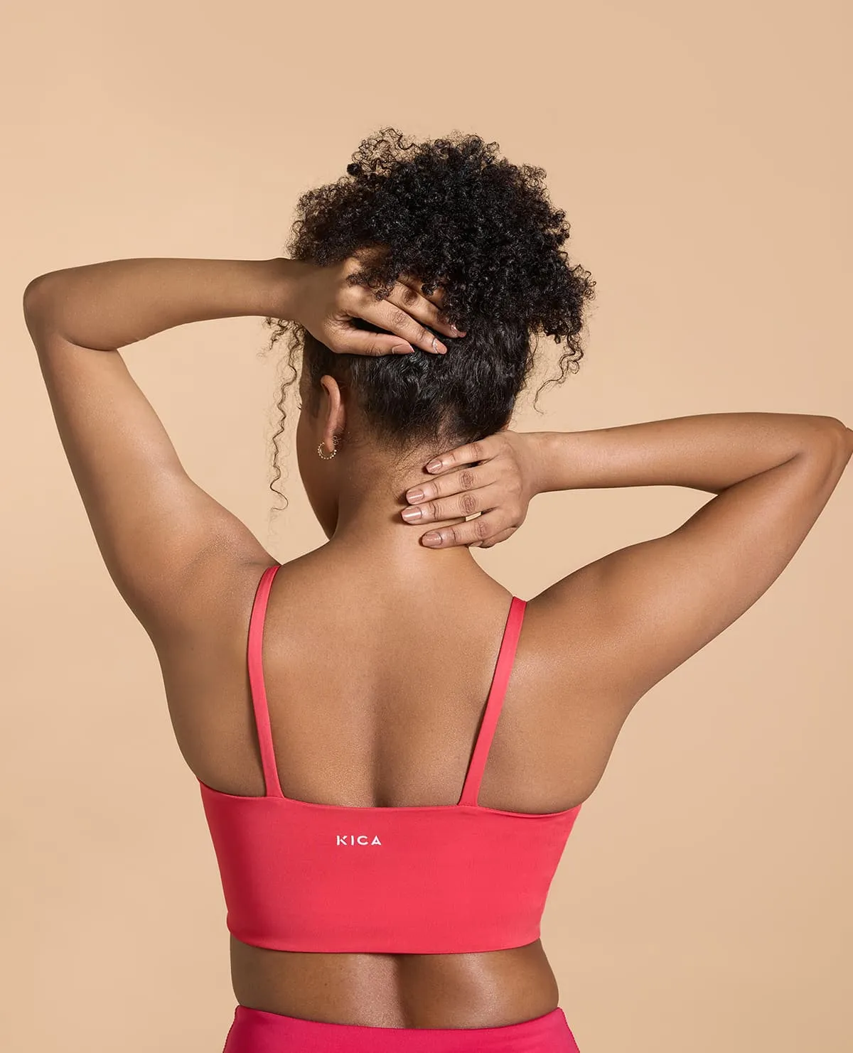 Body-Hugging Fit Snapped seams Twist Training Sports Bra