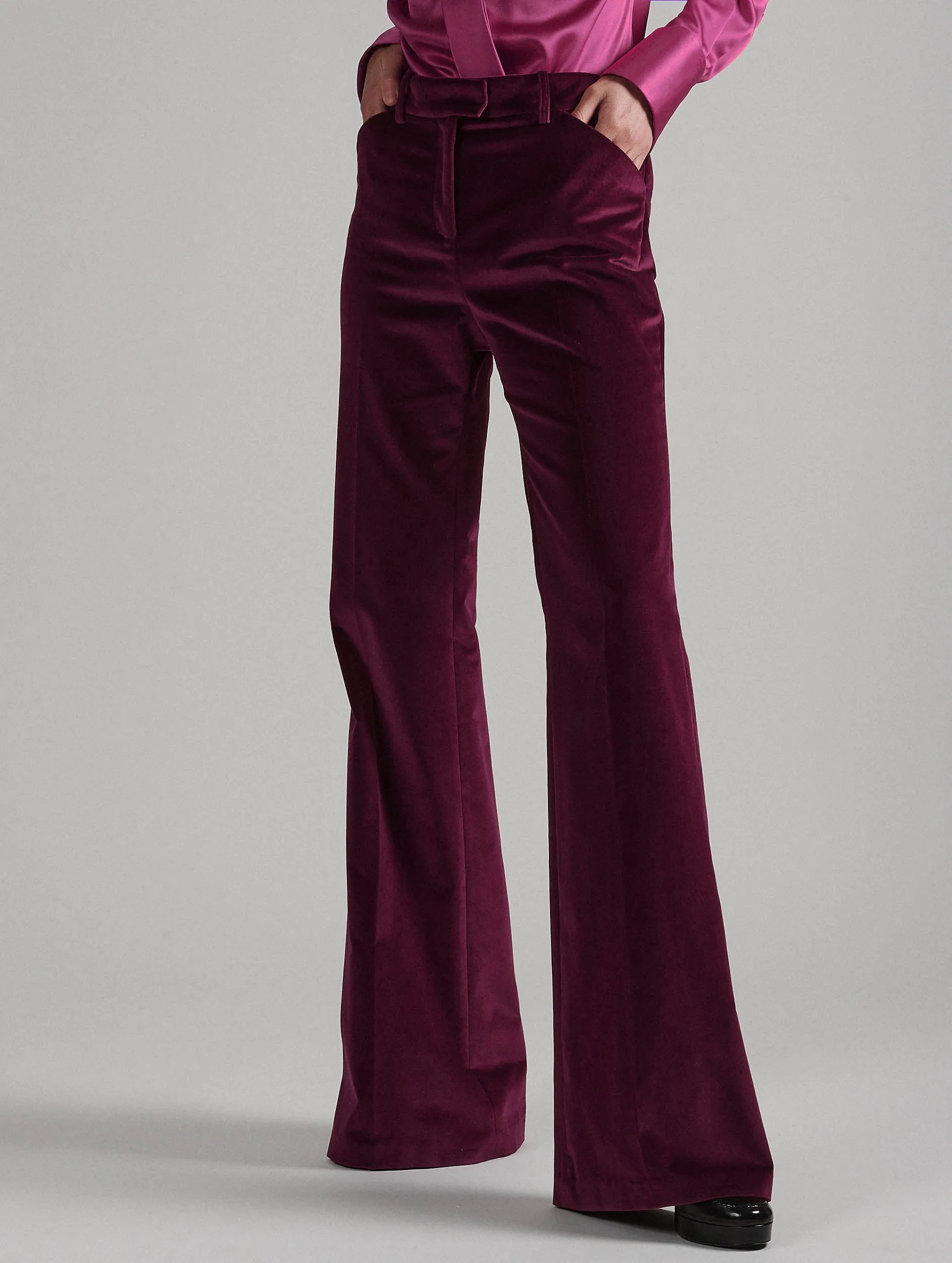 Bootleg suit trousers in pomegranate velvet Thermal Regulating Compact Pack
