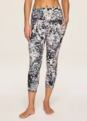 In the Wild Ultra Hold Capri Soft Texture