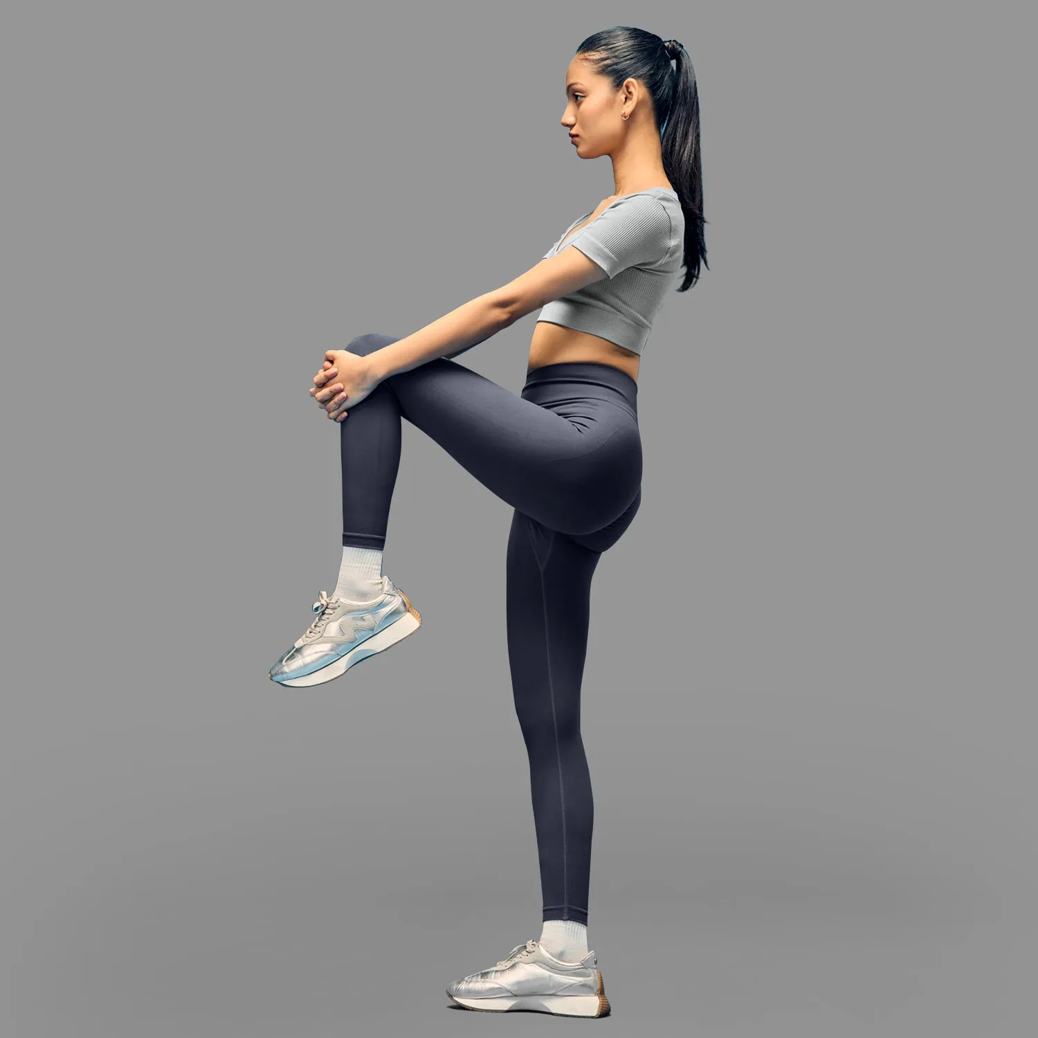 Clean Style Limitless snatched ribbed waistband & Ruched back legging - GREY