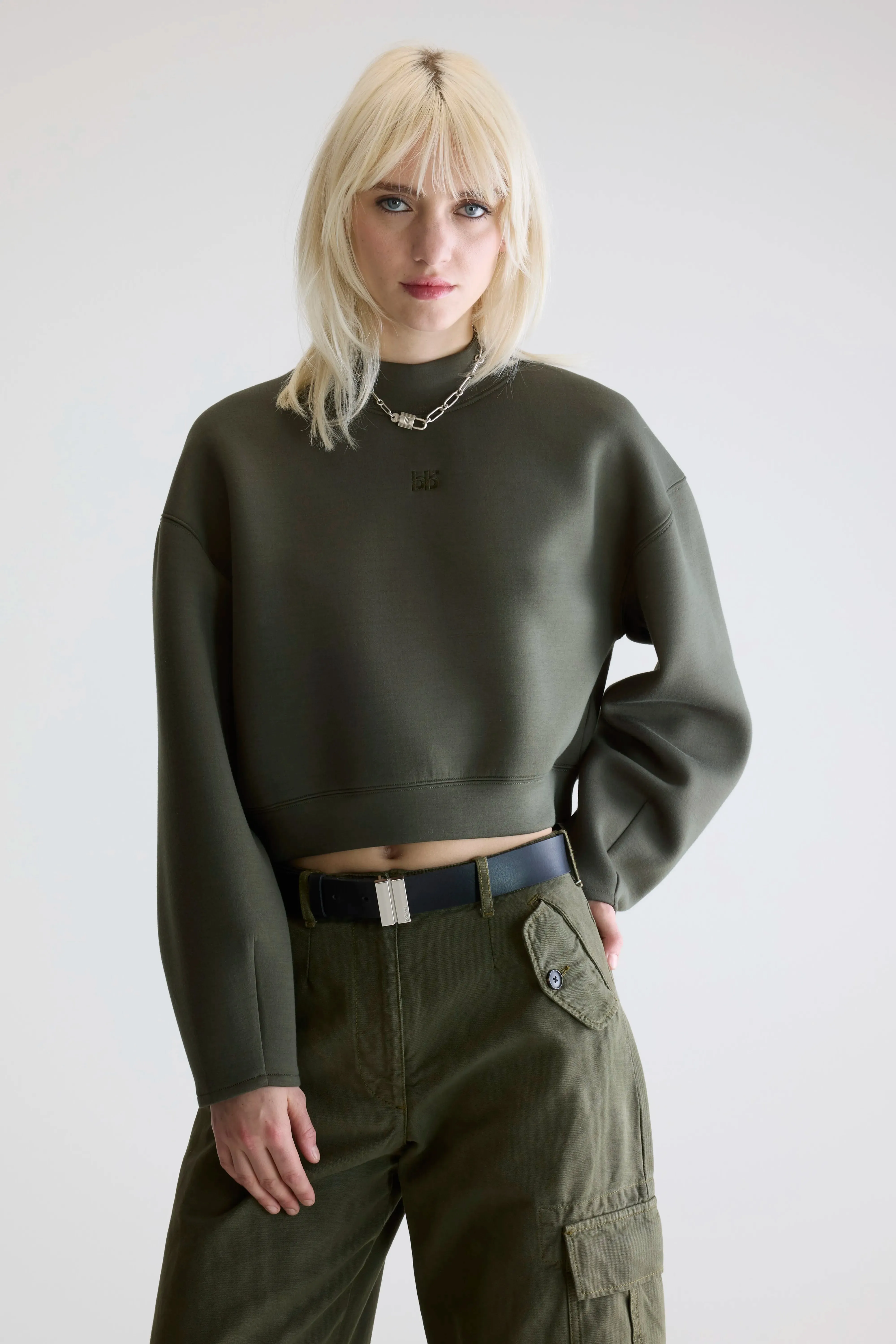 Leather Tashi cropped sweatshirt (252 / W / FOREST)