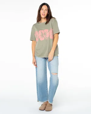 Relaxed Wearable Flower Block S/S T-Shirt - Vetiver Solid