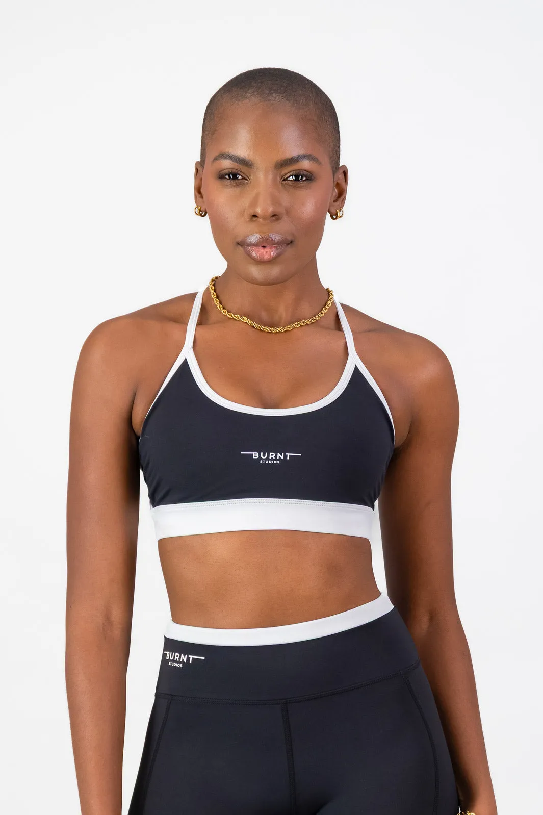Knee support Thermal seams Soleil Sports Bra