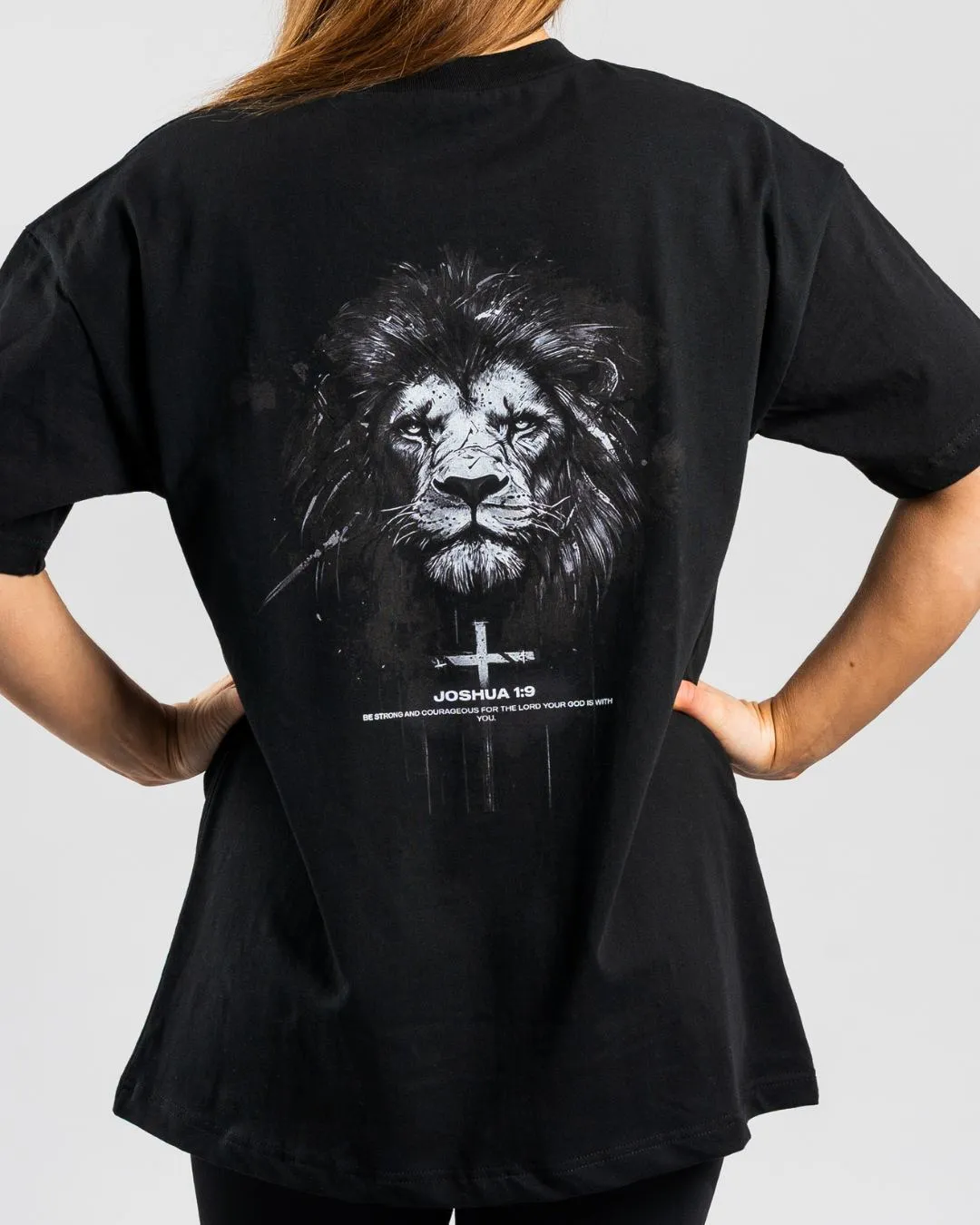 Moisture Management Fabric Adjustable Hem Joshua 1:9 'Lion' Women??s Oversized T-Shirt