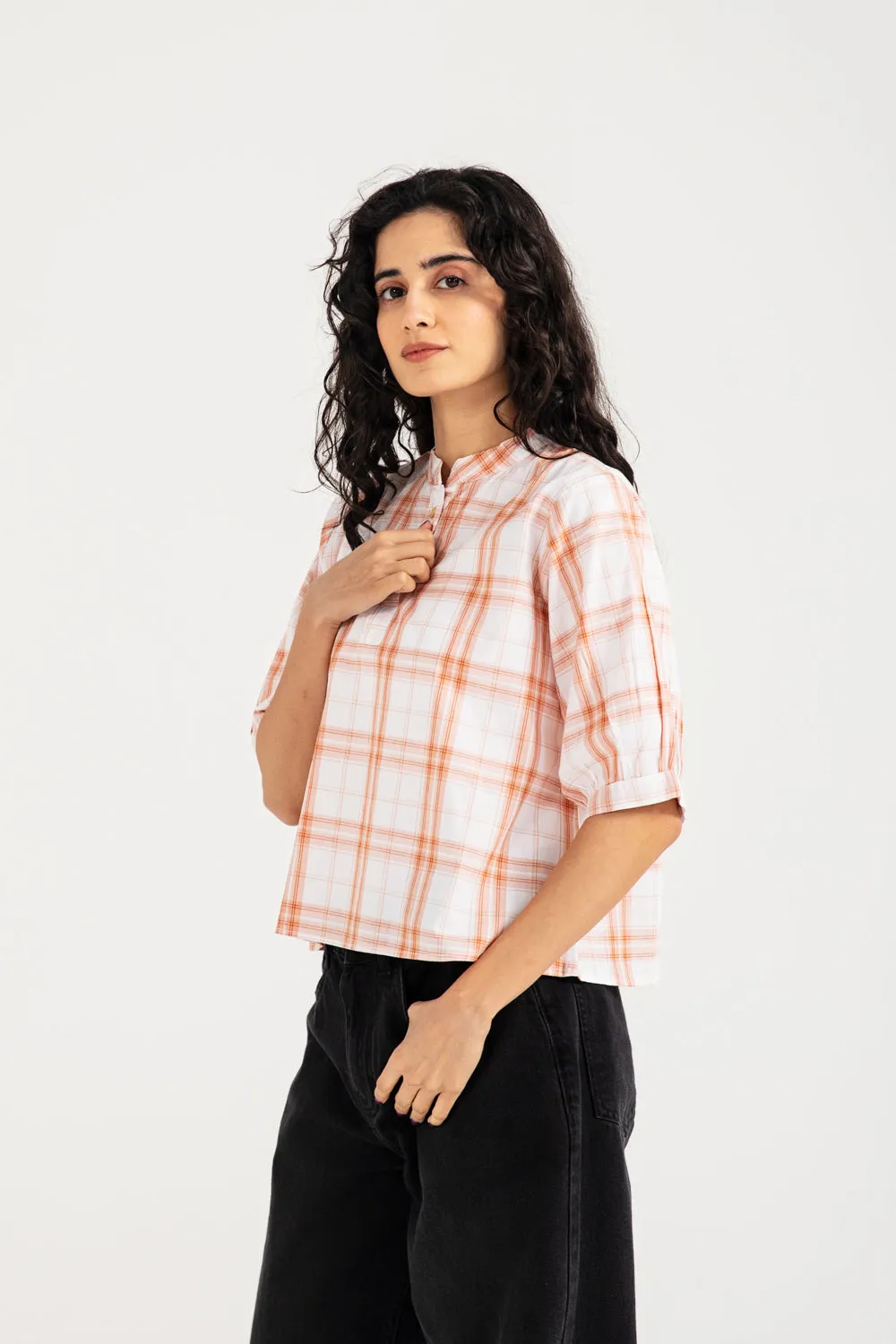 TaglessDesign Weather Protection CHECKERED CROPPED TOP