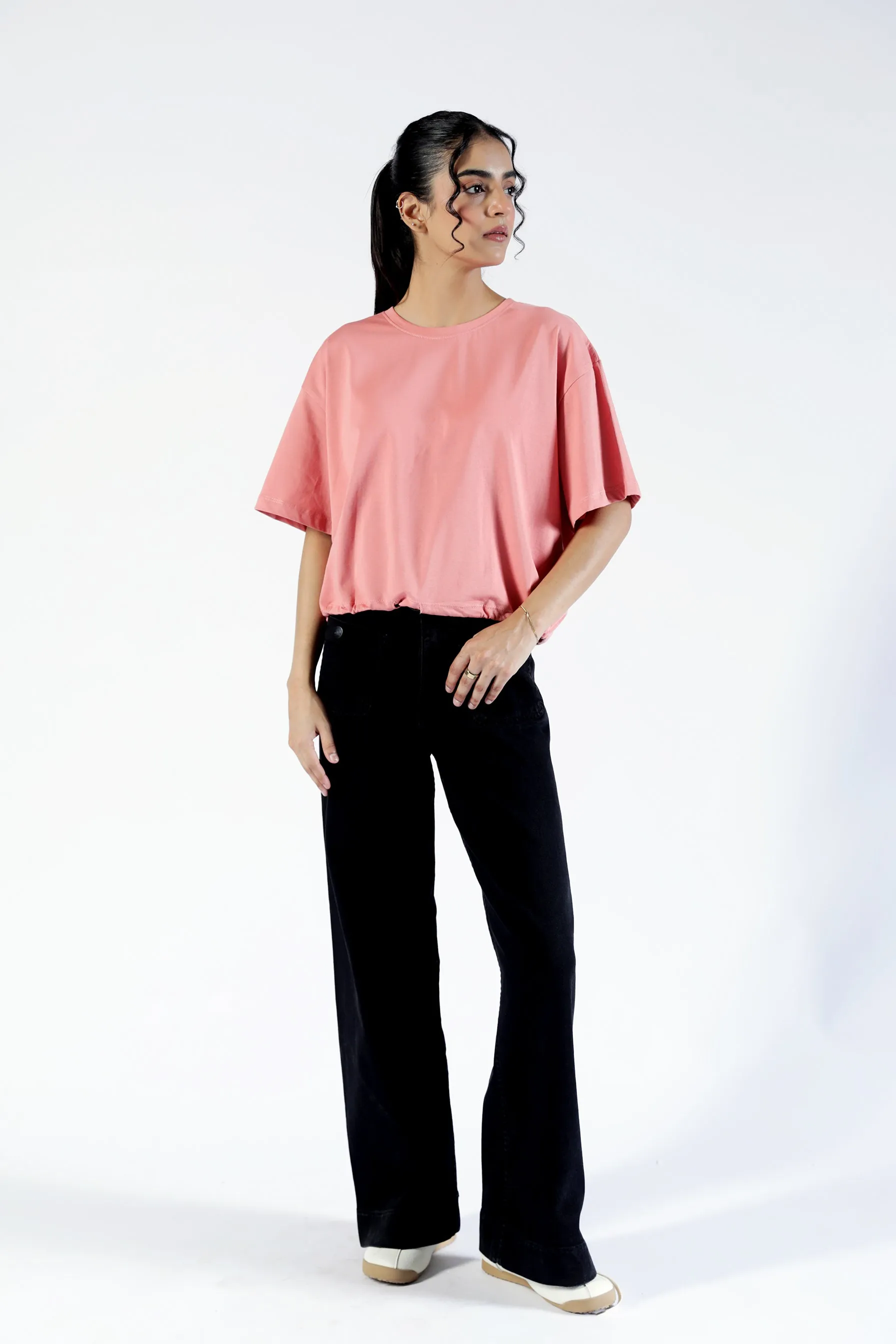 CROPPED TEE WITH HEM DETAILS NonSlipTrims Weekend Look
