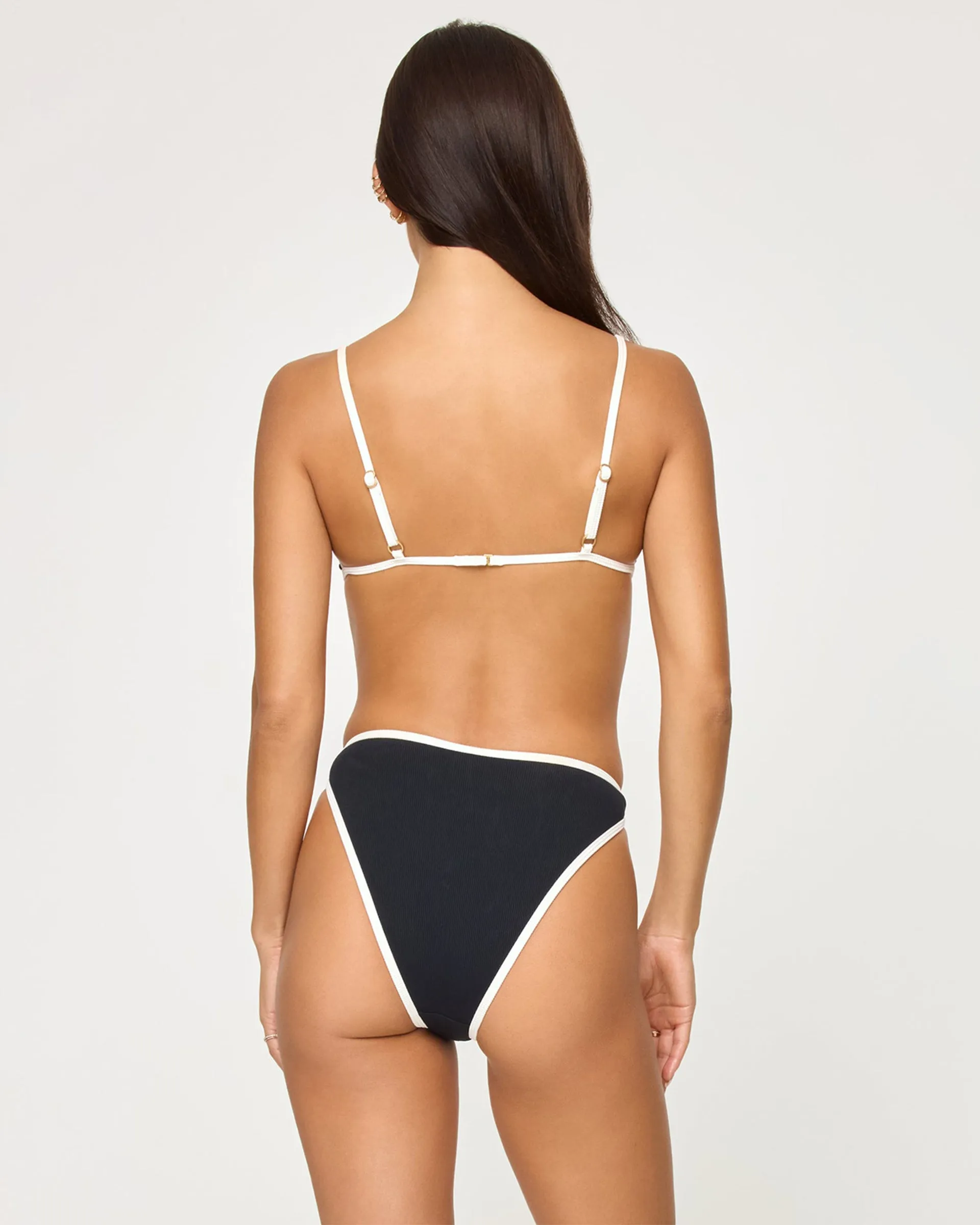 Contoured Cup Structure Rounded Seam Technique Kourt Bikini Bottom - Black-Cream