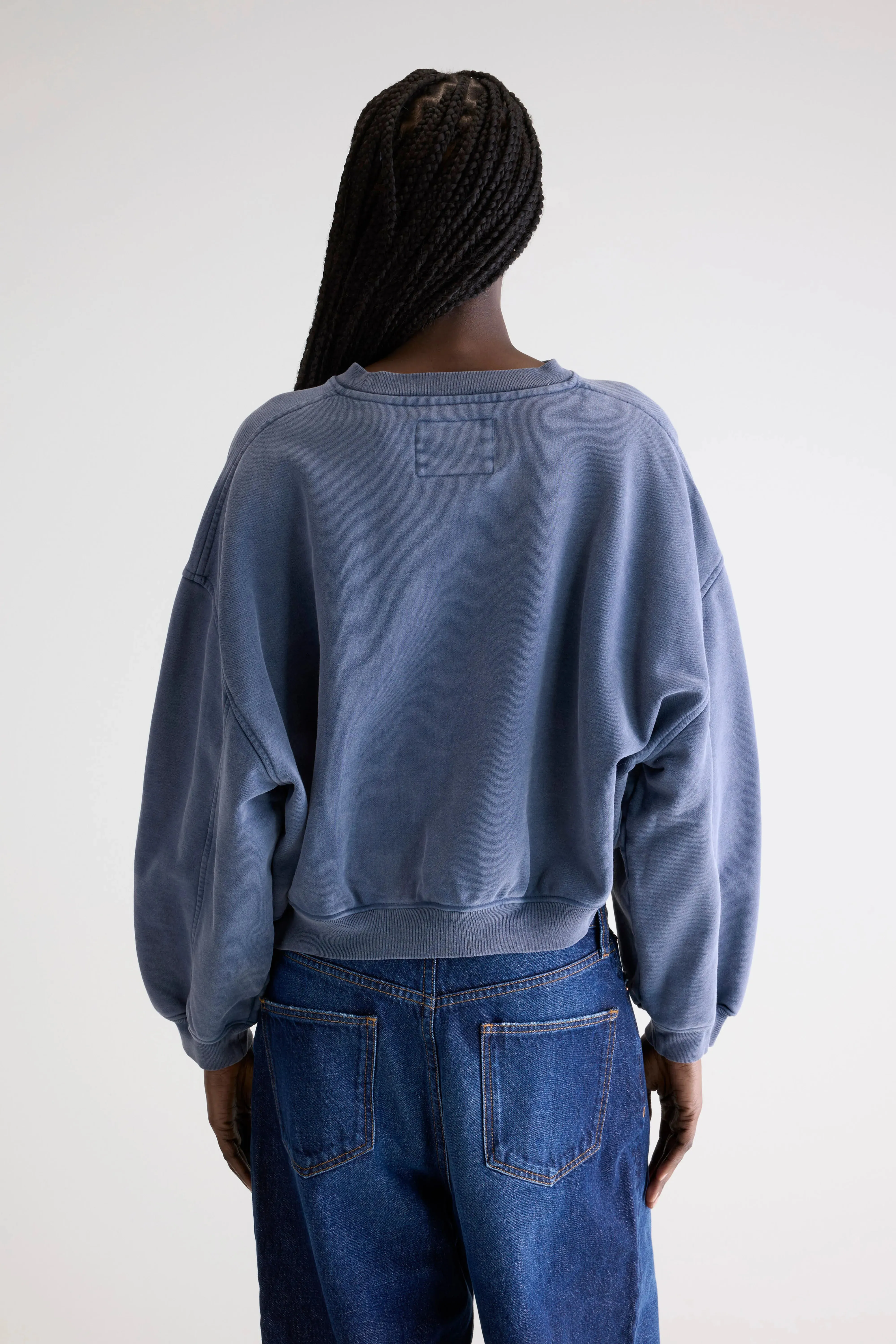 Fancy cropped crewneck sweatshirt (252 / W / BLUES) right for beach trips Stylish Hoodie
