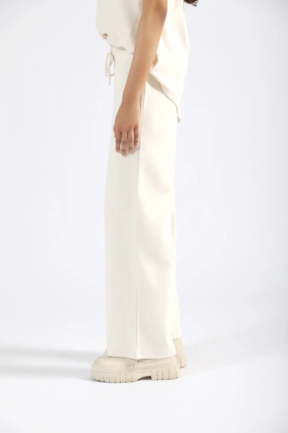 WIDE LEG TROUSERS Built-in shorts