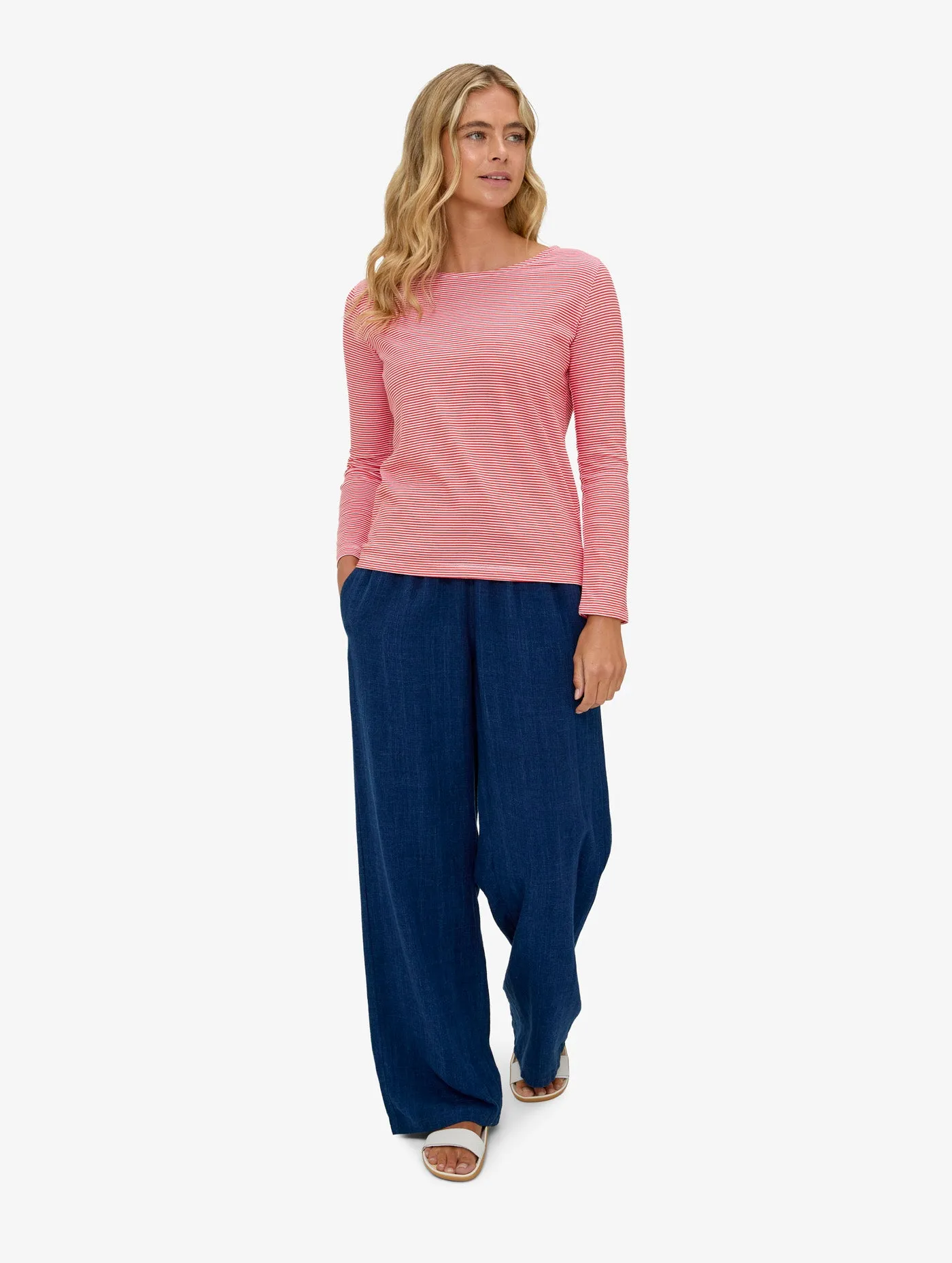 Tight fit sexiness Women's Enfys Organic Long Sleeved T-shirt