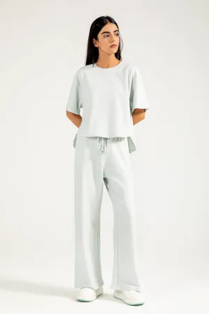 Relaxed Outfit Picnic Fun CROPPED TEE WITH HEM DETAIL