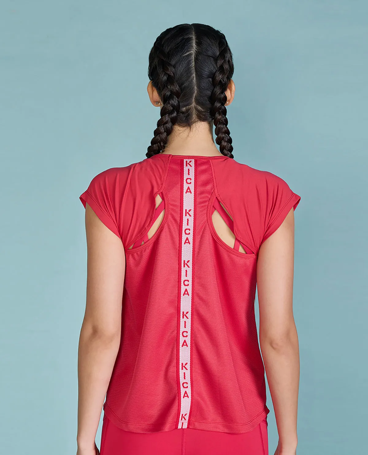 Smooth Seam Technology All-Season Wear Feather Feel Running Top With Back Tape
