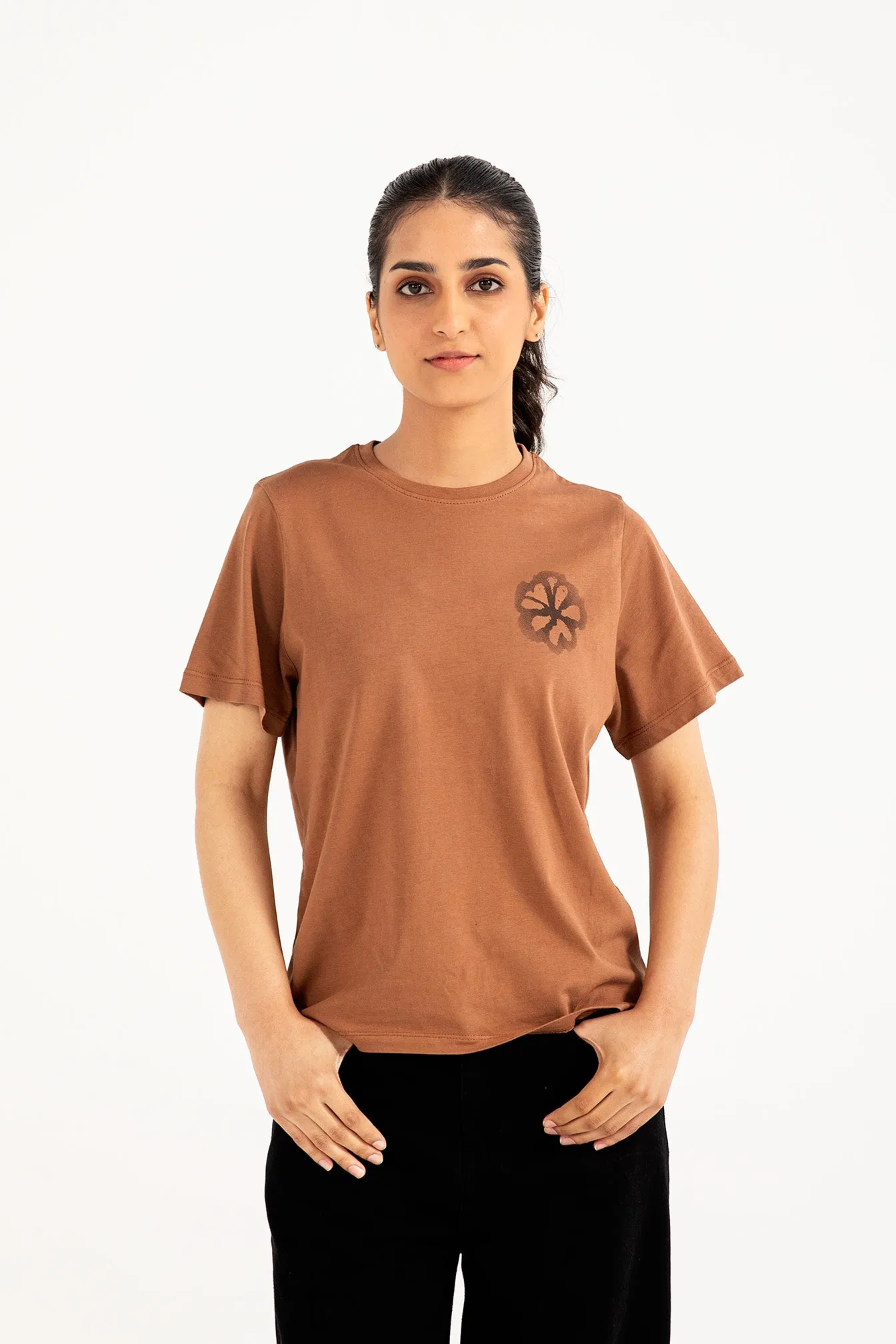 GRAPHIC REGULAR TEE Adjustable drawstring EcoFriendlyTextile