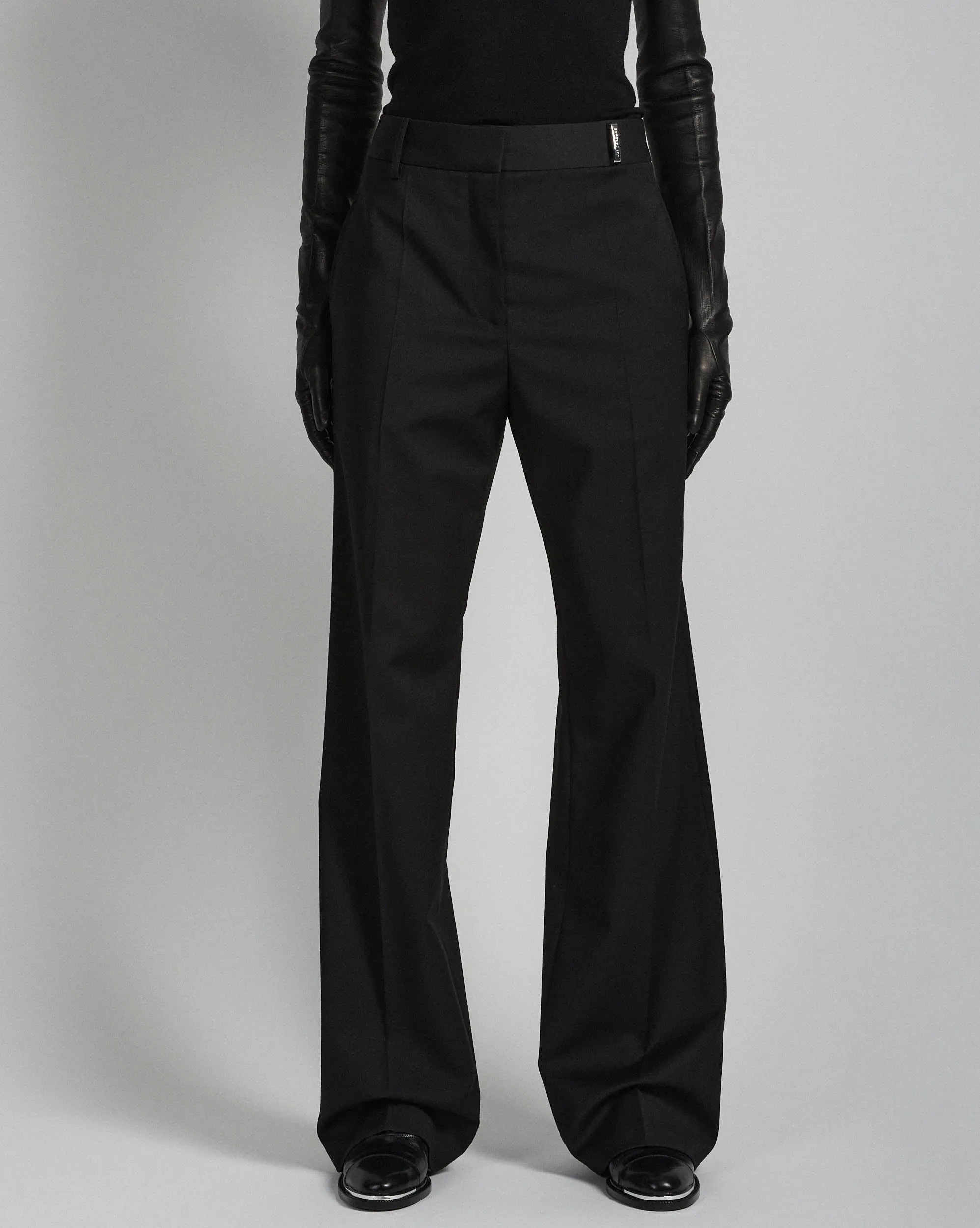 Relaxed Comfort Simple Fit Black wool gabardine low-waist trousers