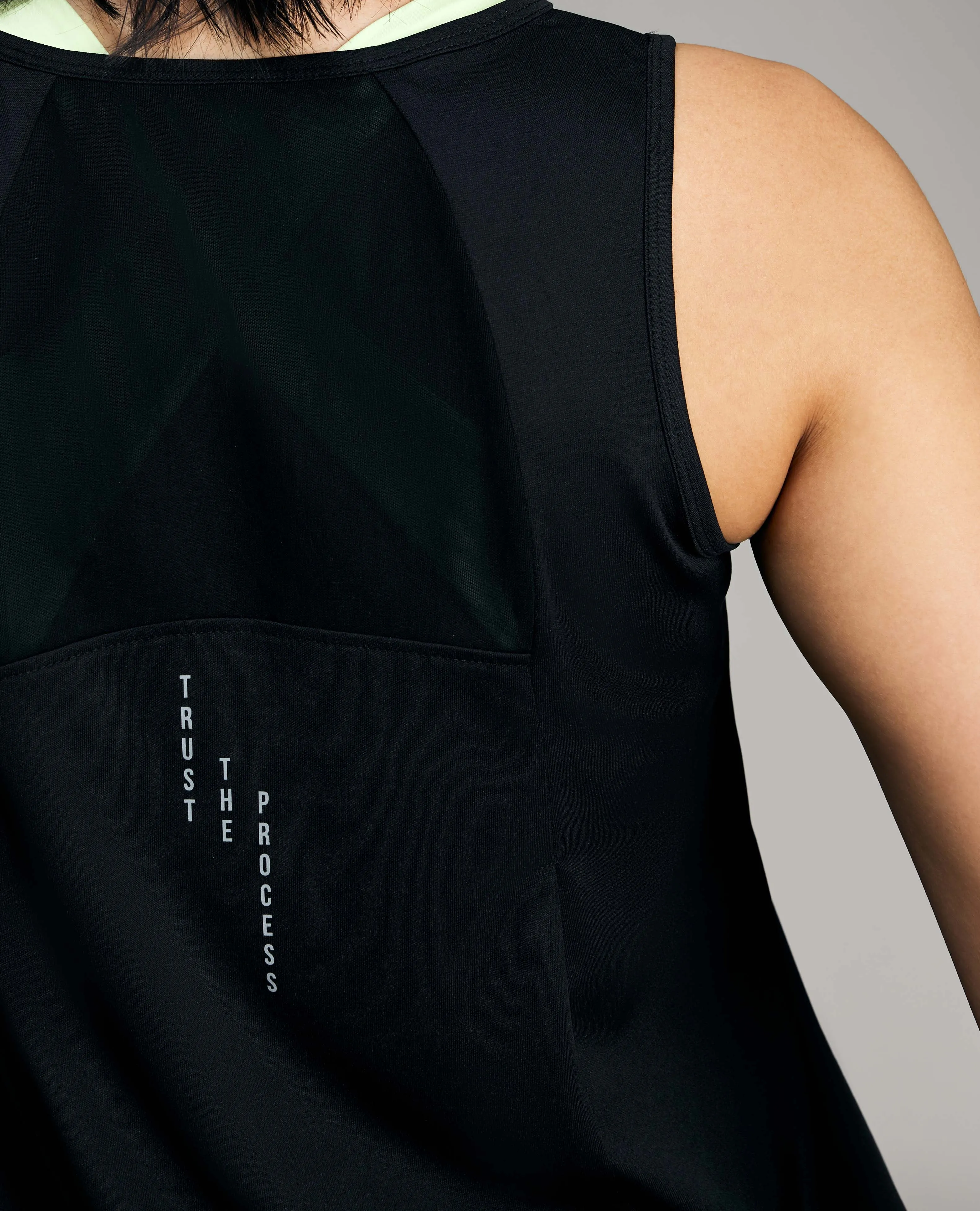 Feather Feel Tank Top Black night operation Non Chafing Edges