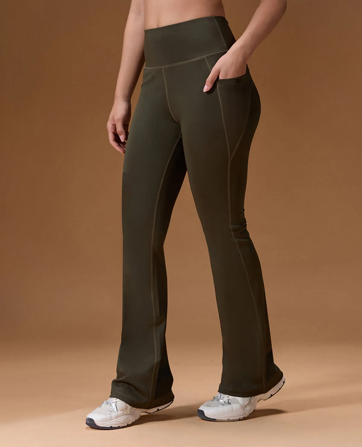Formal Look Women Stretchable Flared Pants